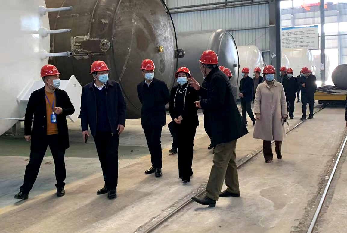 南阳市社旗县县长关文波莅临南阳杜尔考察指导